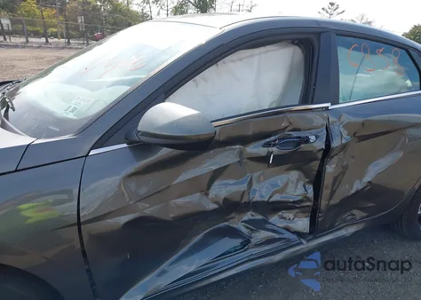 2025 Hyundai Elantra Sel Convenience z USA, uszkodzony, nr VIN KMHLS4DG3SU873416